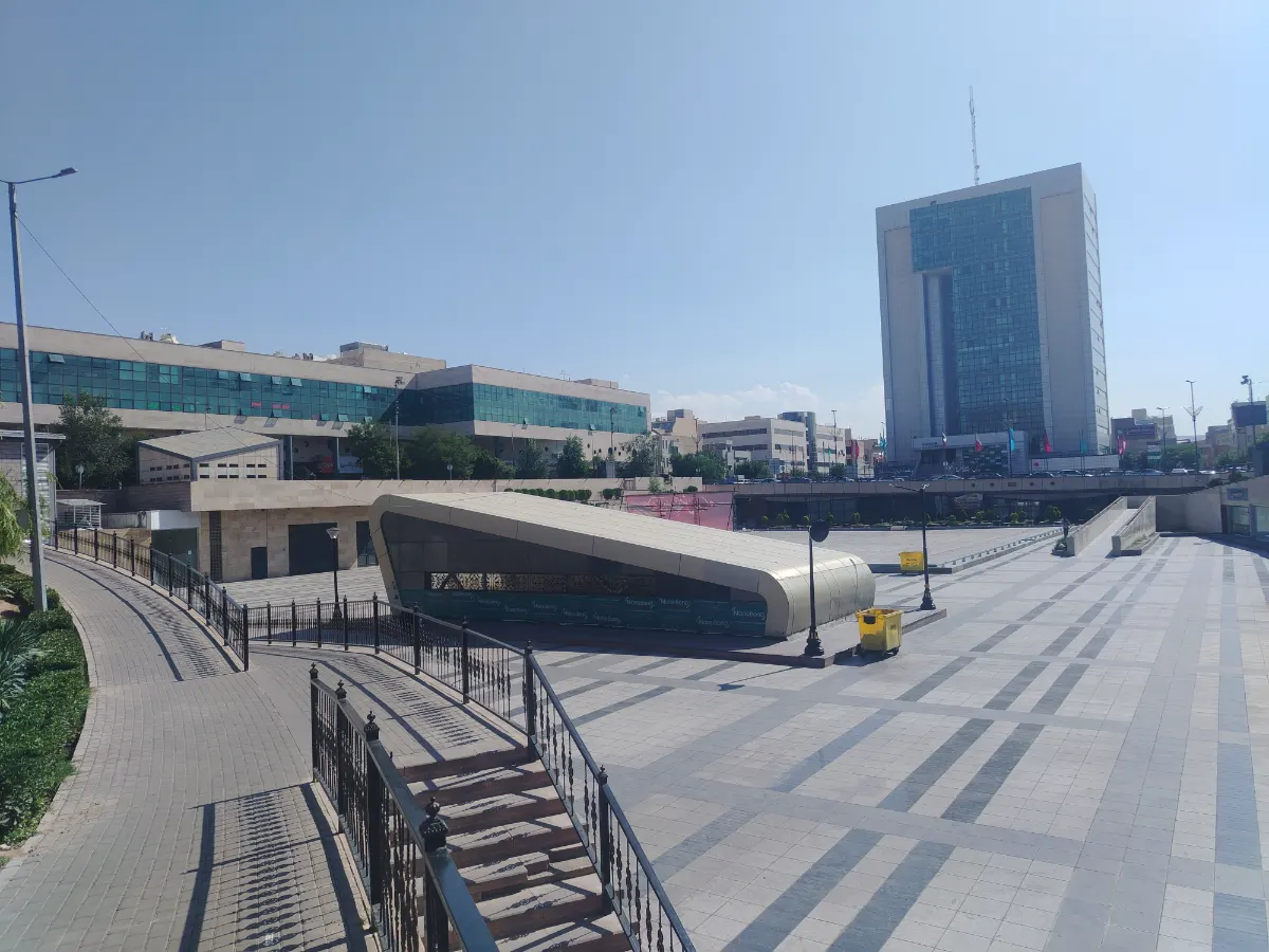مرکز تفریحی چهار راه منصور